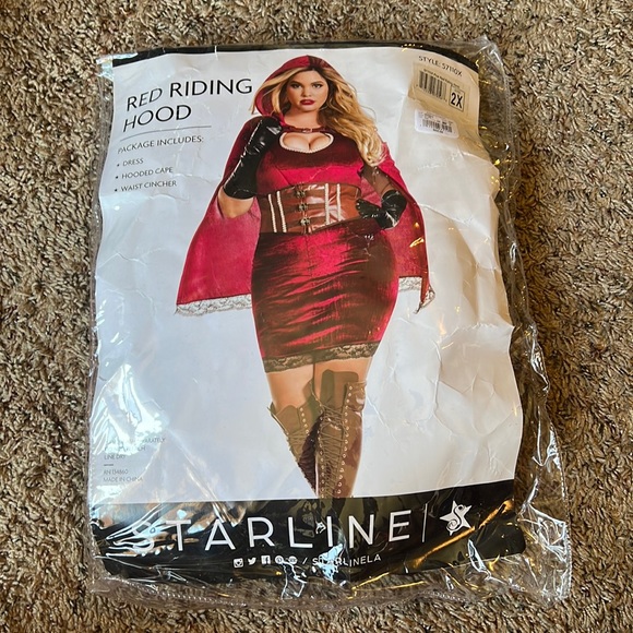 😮💨 Women's Sexy Red Riding Hood Plus Size Costume - Picture 2 of 5